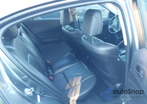 2013 Acura Ilx 2.0L z USA, uszkodzony, nr VIN 19VDE1F51DE013924